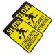 thumbnail image 2 of ColoMX Señales de cruce de velocidad para niños, señales de advertencia de tráfico de alta visibilidad, señal de seguridad infantil para calles, entradas y áreas de juego, 2 uds., 2 of 8
