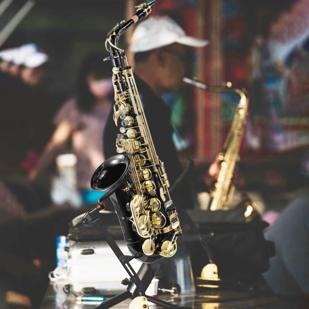 FOVOLAT Alto Saxophone E Flat Golden Alto Saxophone Professional Sound Saxophone Instrument with Case Leather Pads Adjustable Strap for Beginners workable