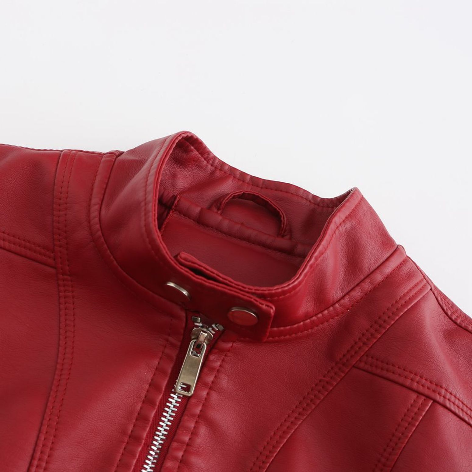 Defitshape Women's Faux Leather Jacket Winter Fashion Crop Moto Jackets & Coats Long Sleeve Fall Top Mock Neck Zipper Pocket Full Zip Short Jacket Burgundy Medium