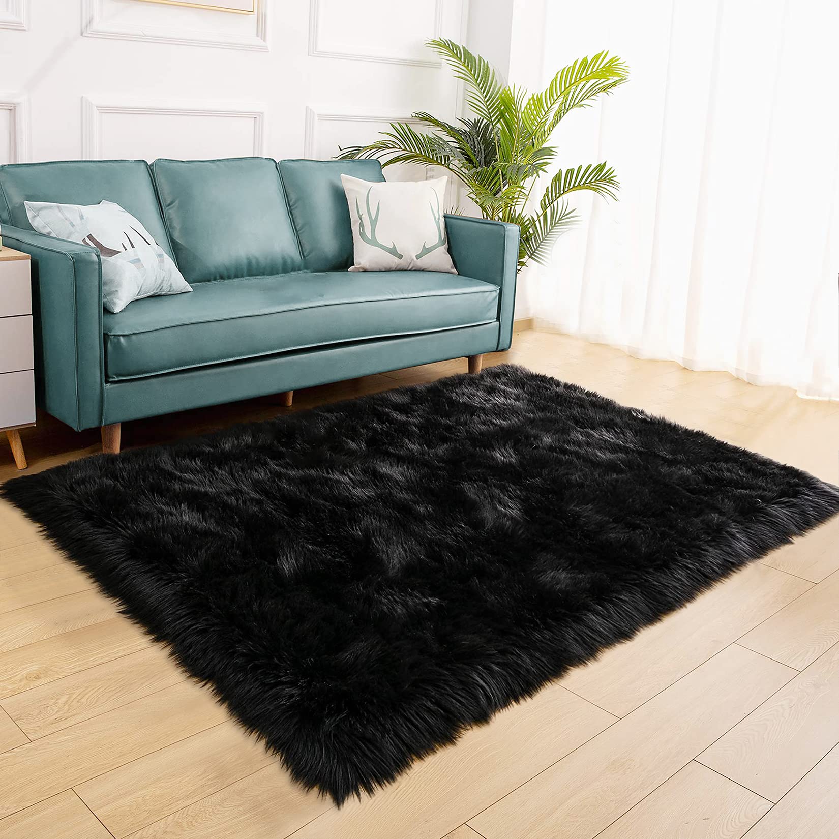 Ophanie Ultra-Luxurious Fluffy Rectangle Area Rug, Soft and Thick Faux Fur  Chair Couch Cover Small Shaggy Rug Non-Slip Carpet for Bedroom, Kids/Baby  Room, Modern Decor Rug, 2x3 Feet, White