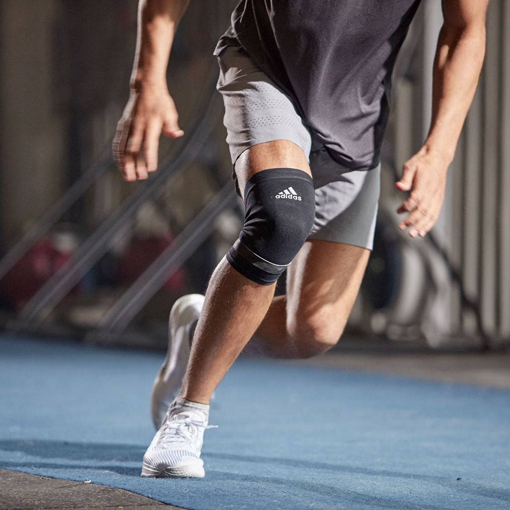 Performance support. Защита для баскетбола adidas на колени. Adidas без колен.