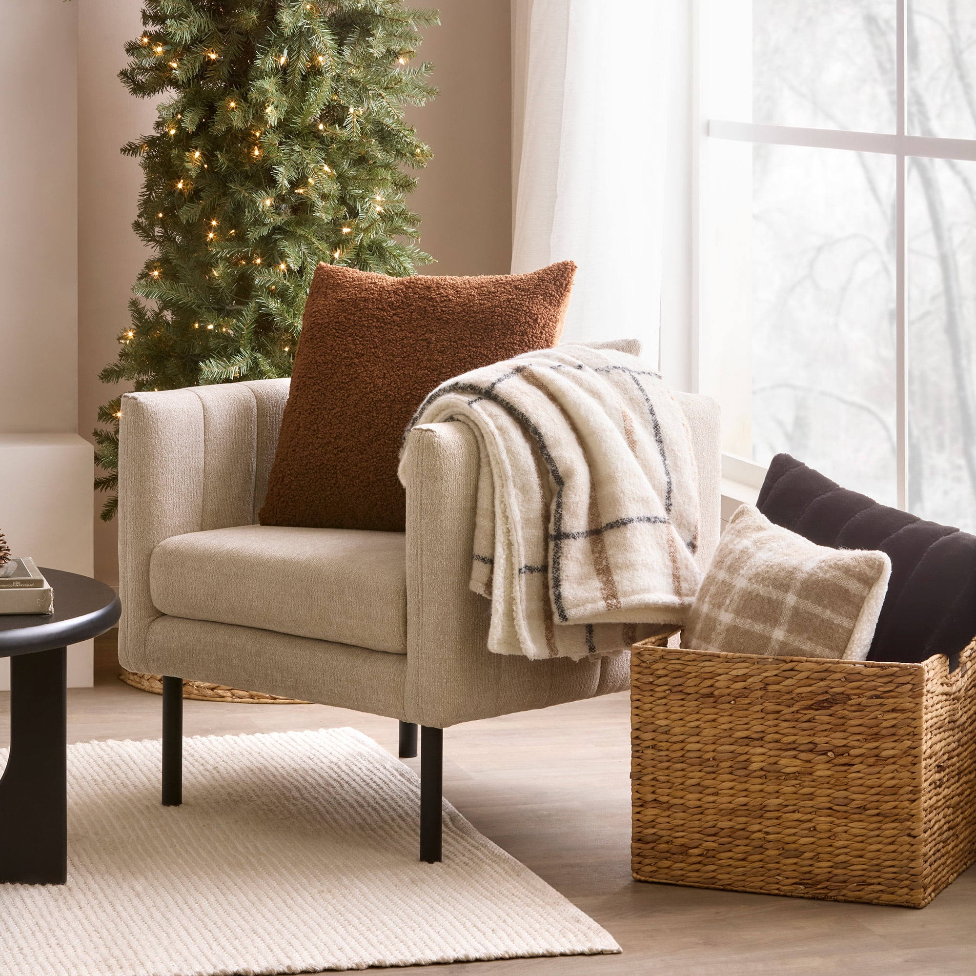 Bouclair Medium Hyacinth Basket, BOUCLAIR MED HYACINTH BASK