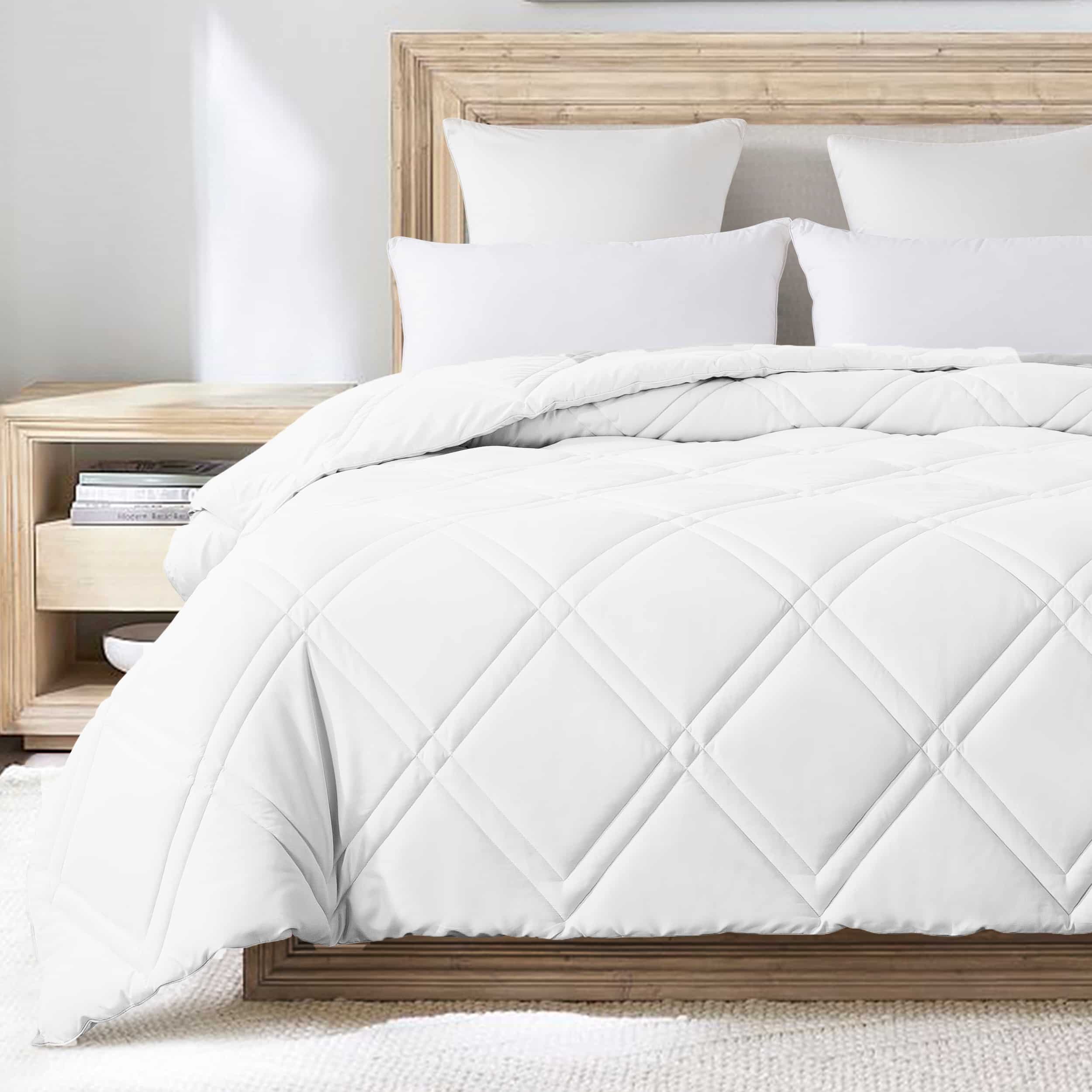 "Double Diamond Down Alternative Comforter - Twin - Dewkist"