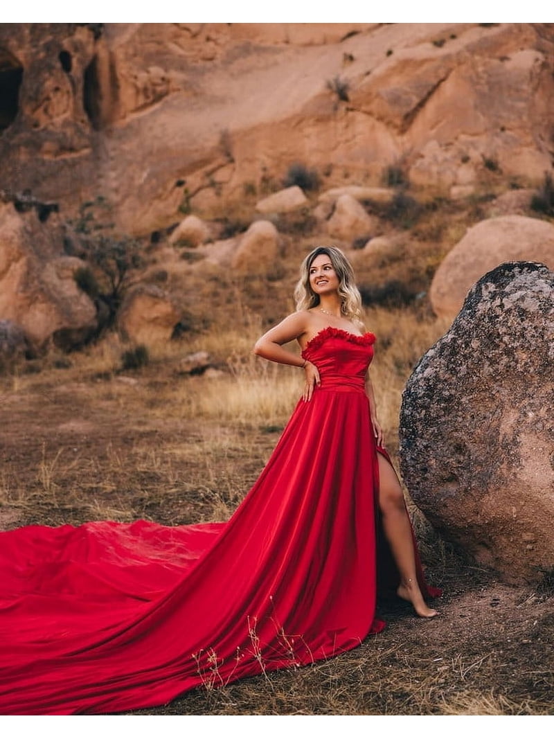 long flowy red dress for photoshoot Amazon.com: Elegant Red Gown with Flowing Train, Floor Length : Clothing, Shoes & Jewelry