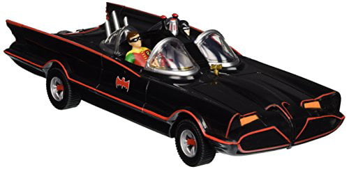 batmobile with bendable figures