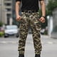 thumbnail image 5 of Pantalones largos de camuflaje para hombre, modernos, con múltiples bolsillos, multifuncionales, de trabajo, de poliéster., 5 of 8