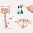thumbnail image 2 of Abrebotellas con diseño de esqueleto clásico, 10 Uds., con etiqueta de acompañante y llaveros, regalo de boda o recuerdo, 2 of 3