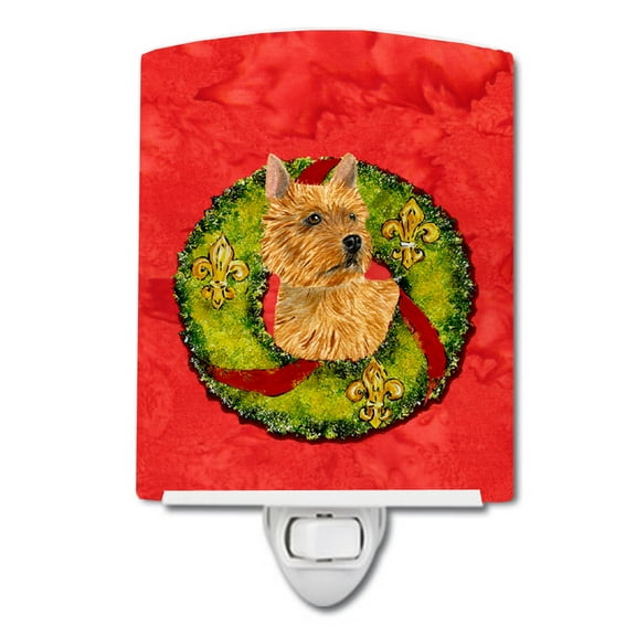 Caroline's Treasures SS4188CNL Norwich Terrier Cristmas Wreath Ceramic Night Light, 6x4x3", multicolor