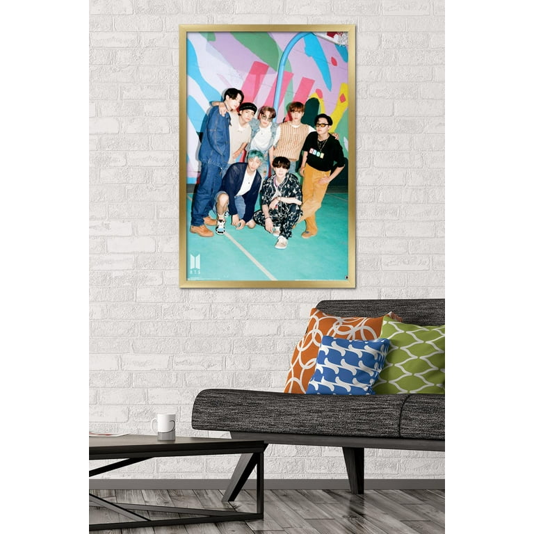 Trends International BTS - BE: Dynamite - Court Wall Poster 35.75 x 24.25  x. 75 Gold Framed Version