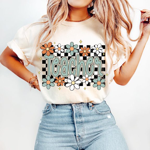 Retro Teacher T-Shirt, Groovy Wildflower Teacher Life Tee, Preppy Floral Back to School Shirt, Teacher Appreciation Gift Tee