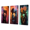 thumbnail image 3 of Designart "Vintage Lovers Kissing in Retro Colors I" Couple Wall Art Set Of 3 - Glam Pink Gallery Set For Office Decor, 3 of 6