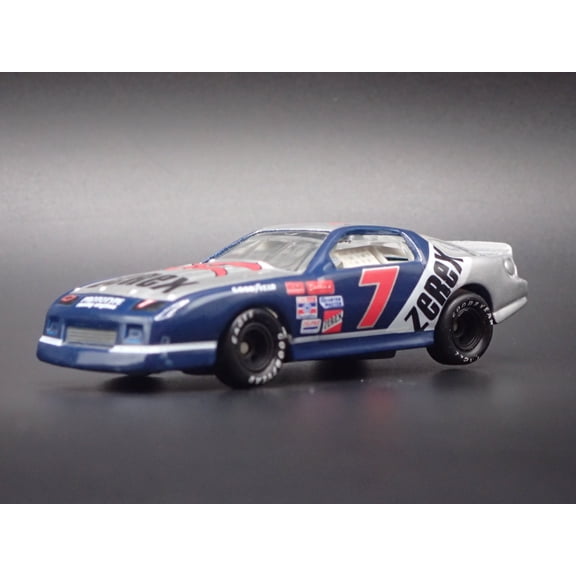 Open Box 1990 90 CHEVROLET LUMINA ALAN KULWICKI NASCAR 1:64 SCALE DIECAST MODEL CAR
