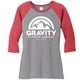 thumbnail image 1 of Camisa raglán de la funda para mujer al aire libre de la gravedad para mujer - logo blanco - rojo / gris - 2xl Gravity Outdoor Co. Camisa, 1 of 1