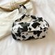 thumbnail image 4 of Bolso de mano con estampado de puntos de vaca para mujer, bolso de hombro pequeño para axilas (blanco), 4 of 9
