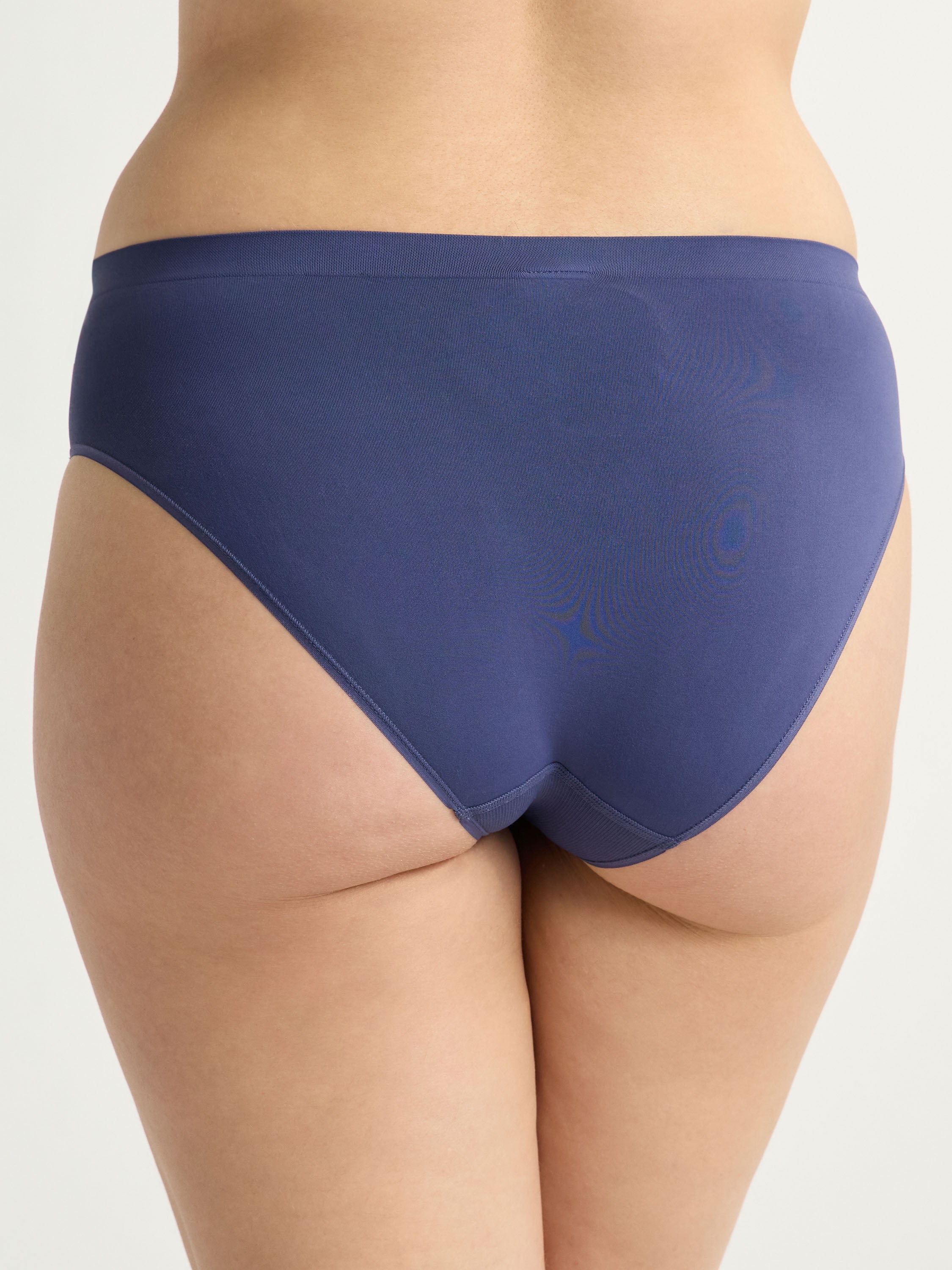 Joyspun Women's Seamless Bikini Panties, 3-Pack, Sizes XS-3XL