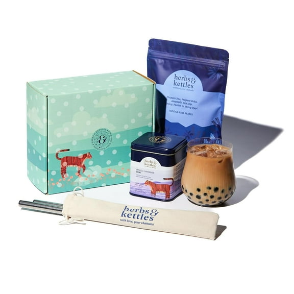 Herbs & Kettles Vanilla Lavender Chai Boba Kit | Assam Black Tea with Real Vanilla Bean, Lavender Flowers & Warming Spices   Chewy Tapioca Pearls | DIY Bubble Tea Kit with Reusable Straws
