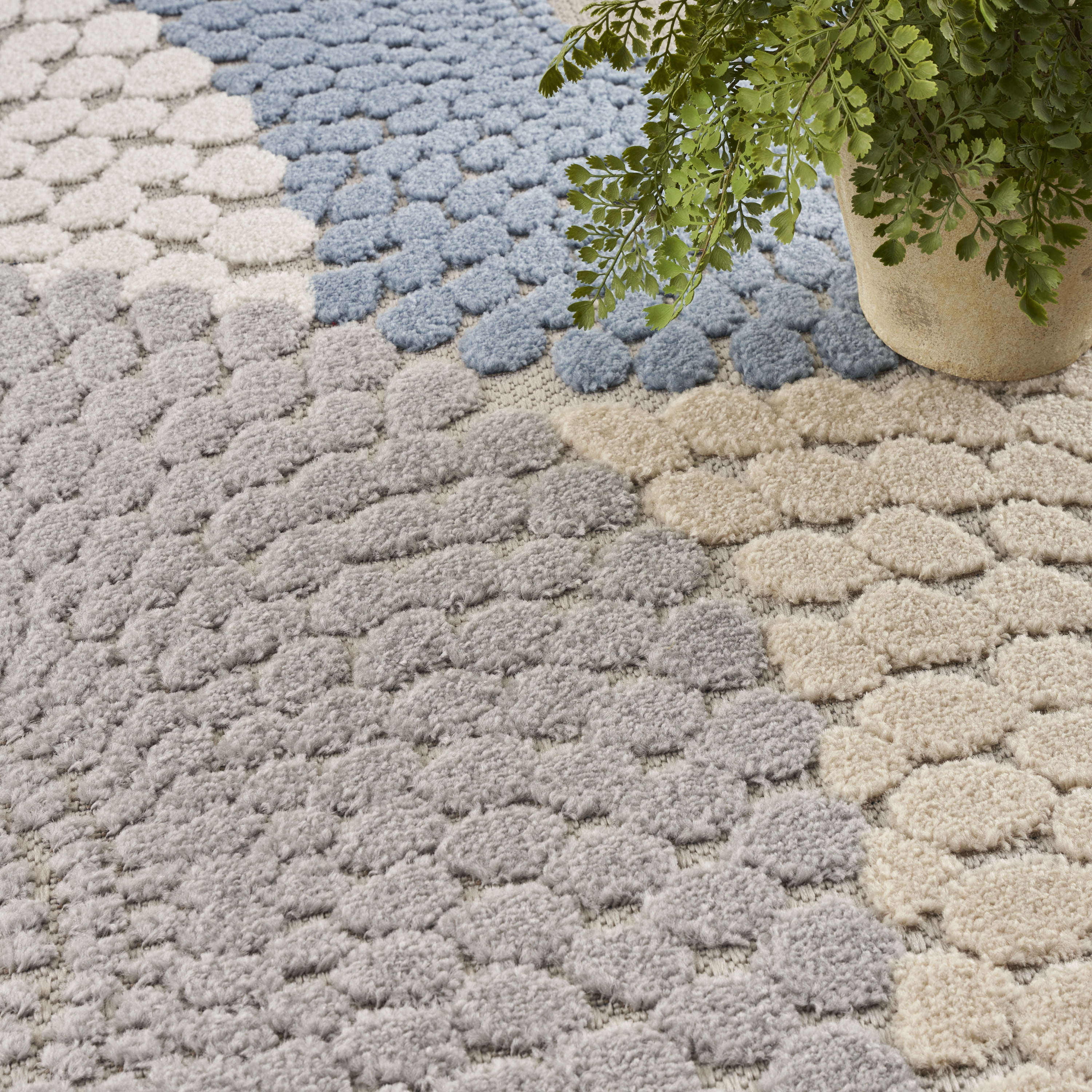 Nourison Aloha Indoor/Outdoor Blue/Grey 6' x 9' Area Rug, (6x9)