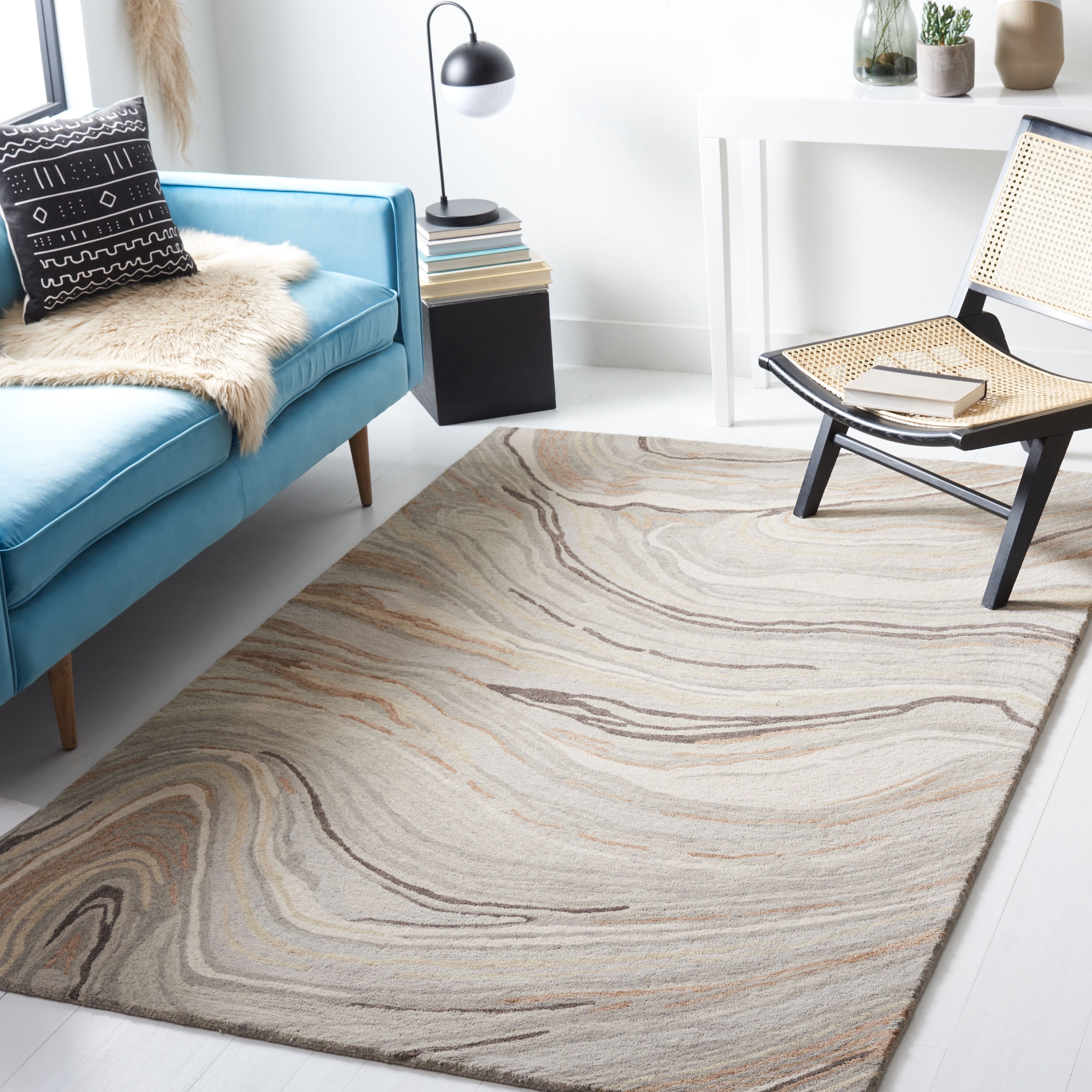 SAFAVIEH Soho Joshua Abstract Area Rug, Beige/Grey, 4' x 6'