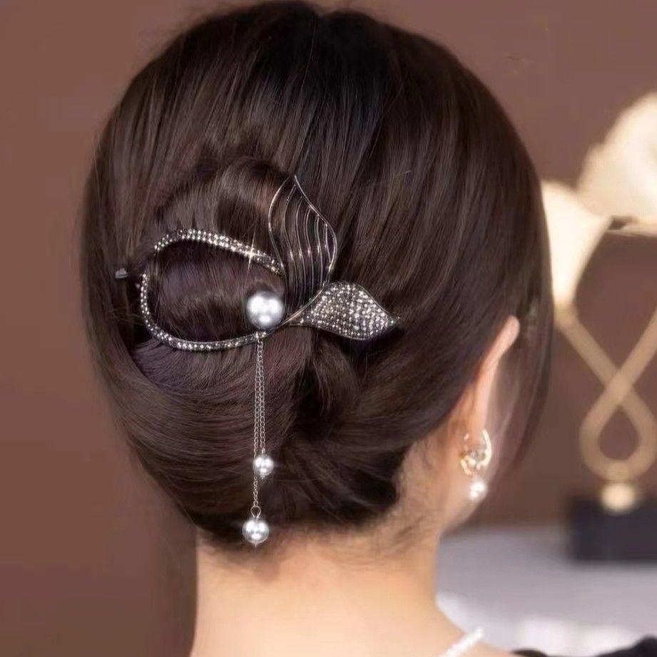 EKE Women’s Hair Clip Vintage Retro Back-Wear Elegant Hair Accessory with Fashion Texture