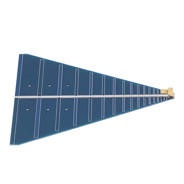 Tablero de antena Wifi UWB antena de banda ancha de 800M a 6G Disipación de calor de 28 grados Panel de 16 mm de espesor estable y confiable para comunicación