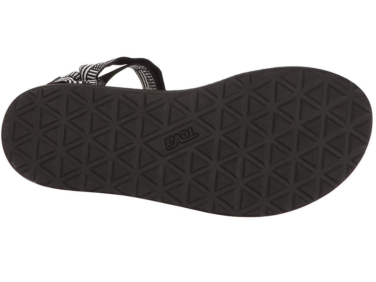 Teva campo black and clearance white