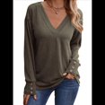 thumbnail image 3 of Camisa de Larga para Mujer, Atuendos de Otoño, Ropa Informal Elegante, Blusa Tipo Túnica con Cuello en V y Botones. Verde M, 3 of 8