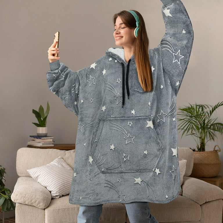 PAVILIA Blanket Hoodie for Women Grey, Sherpa Wearable Blanket Men, Cozy  Oversized Sweatshirt Blanket, Warm Fleece Hooded Blanket Sweater with  Sleeves