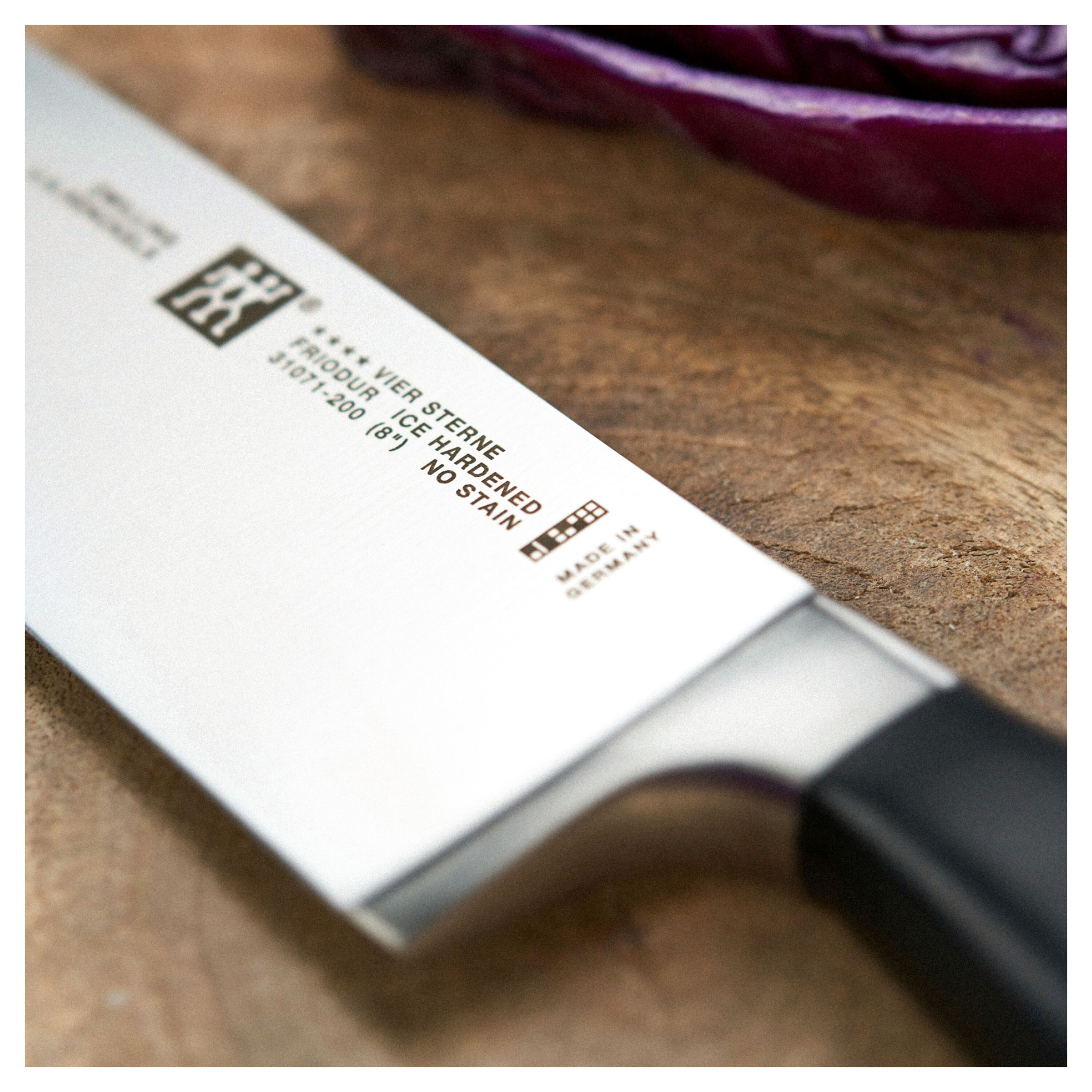 新品未使用！　ZWILLING 8-inch Chef's Knife Buy ZWILLING **** Four Star Chef's knife | ZWILLING.COM