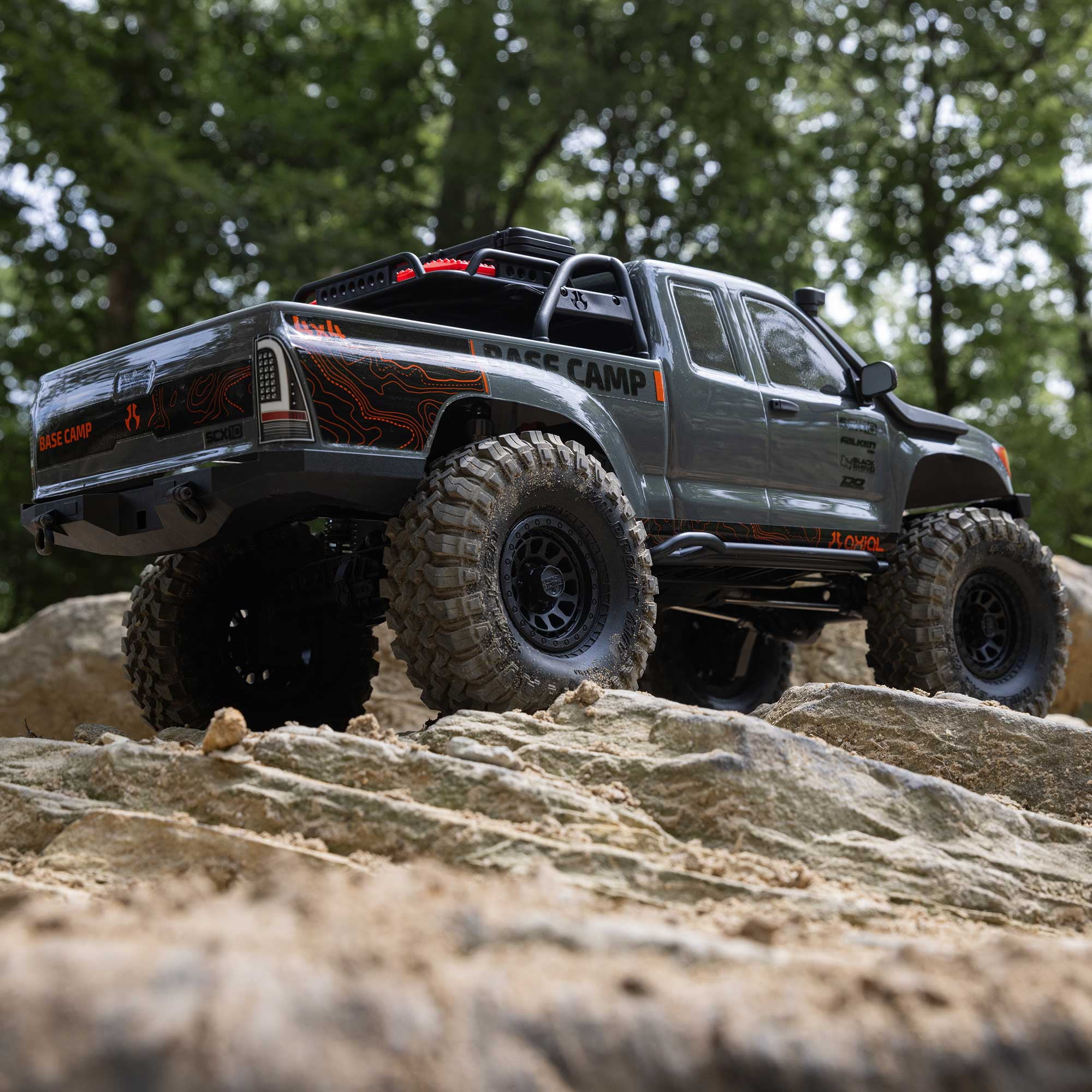Axial 1/10 SCX10 III Base Camp 4X4 RTR Brushed Rock Crawler Gray AXI-1375T2
