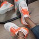 thumbnail image 1 of Zapatos deportivos de malla para mujer a juego de colores con diamantes de imitación a la moda de verano Wmkox8yii shalkjhdk461, 1 of 1