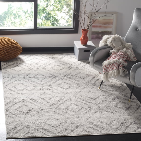 Safavieh Adirondack Lecia Geometric Area Rug, Light Gray/Gray, 5' x 5' Square