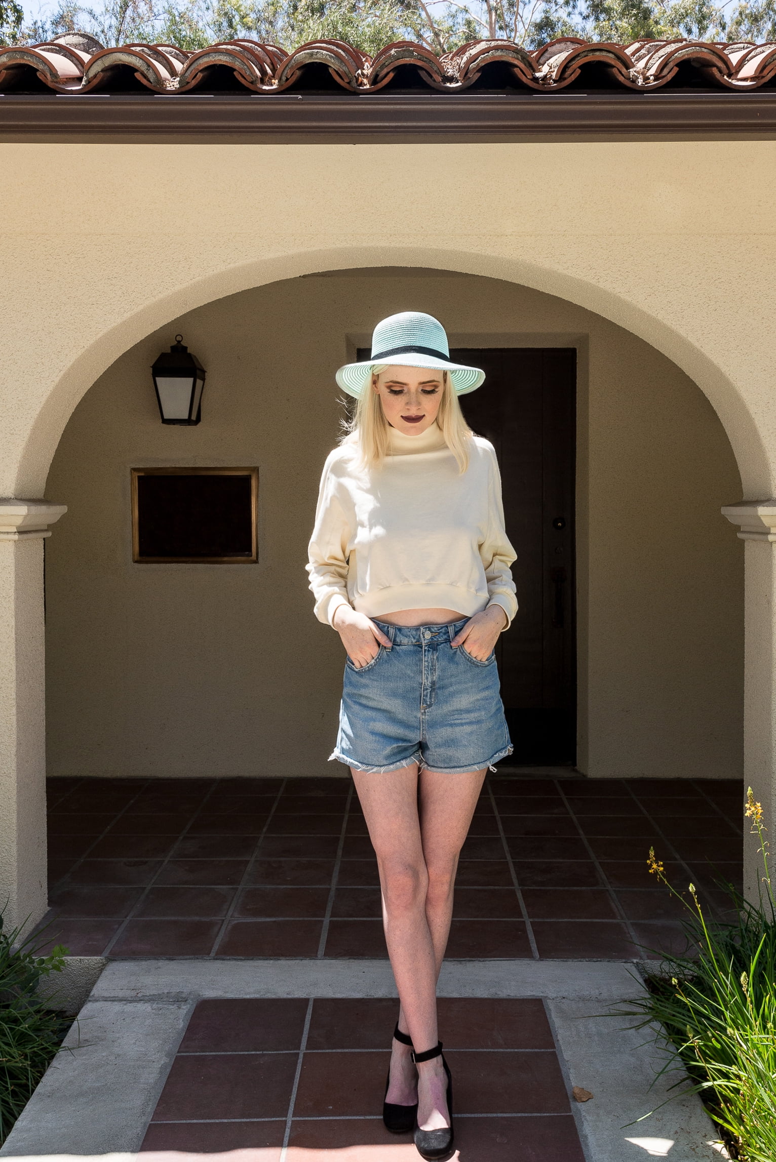 Women Floppy Sun Beach Straw Hats Wide Brim