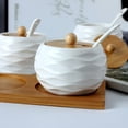 thumbnail image 4 of Condimentos De Cerámica Patrón De Onda Multifuncional Moderno Contenedor De Especias De Porcelana Frasco De Almacenamiento De Condimentos Con Tapas De Bambú Bandeja De Cucharas Para Cocina 3Pcs Minnieouse HA019815-00, 4 of 6
