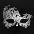 thumbnail image 1 of Máscara de media cara de metal con diamantes de imitación para Halloween, disfraz de baile para hombres y mujeres, máscara de calavera para fiesta, 1 of 3