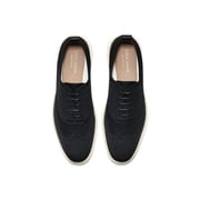Cole Haan Mens OriginalGrand Wingtip Oxford with Stitchlite
