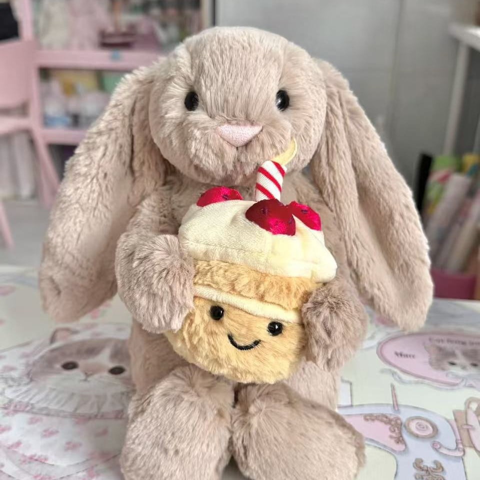 Cute Cake-Holding Bunny Plush Toy, Soft Heart Bunny Stuffed Animal, Adorable Cuddly Plush for Gifting, Comforting Hug Toy for Home Decor, Collectible Plush Doll
