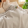 thumbnail image 4 of Manta Bedsure de algodón doble XL, 168 x 229 cm, ligera, color beige, 4 of 9