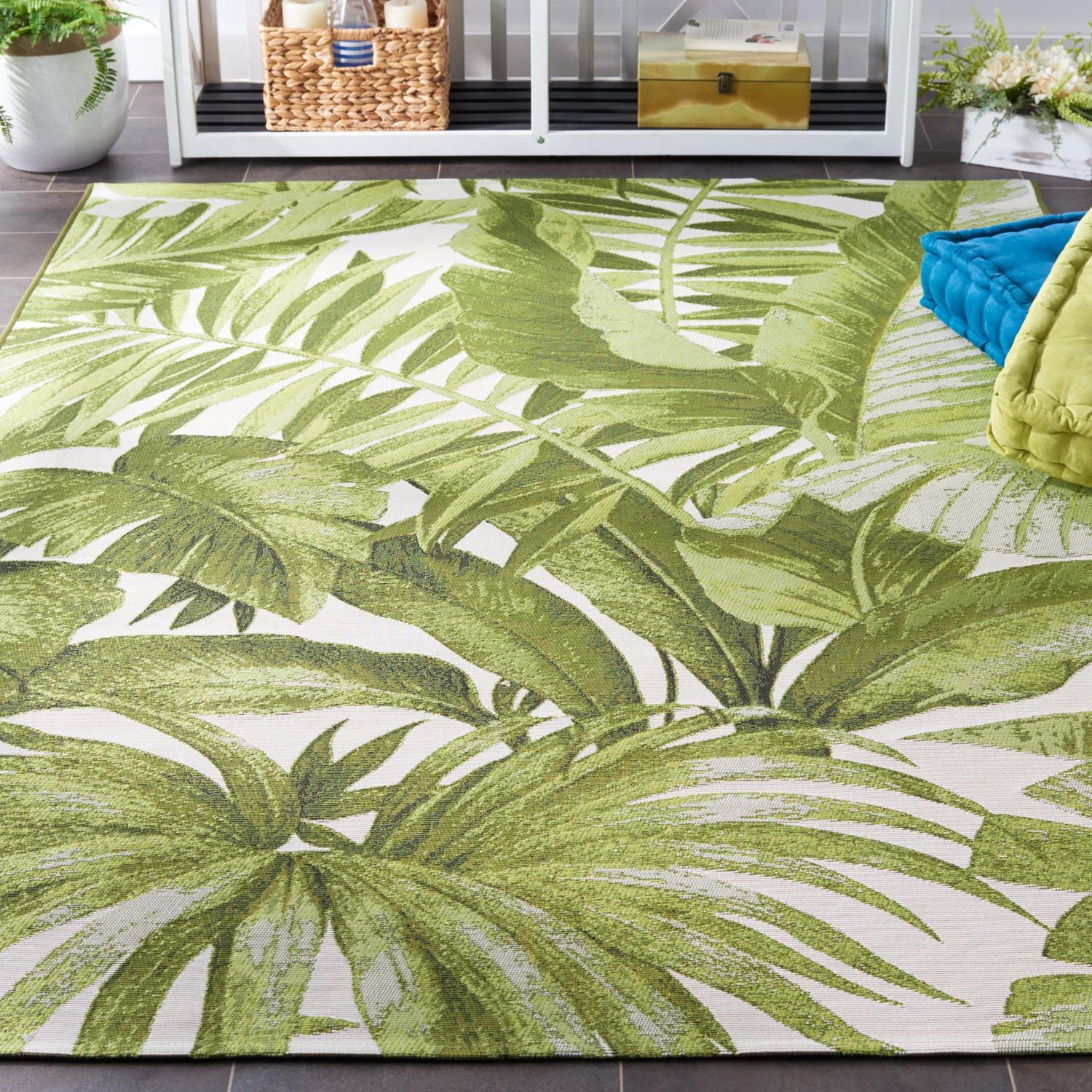 SAFAVIEH Barbados Igor Botanical Indoor/Outdoor Area Rug