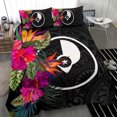 thumbnail image 1 of Yap Bedding Set - Polynesian Hibiscus Pattern, 1 of 6