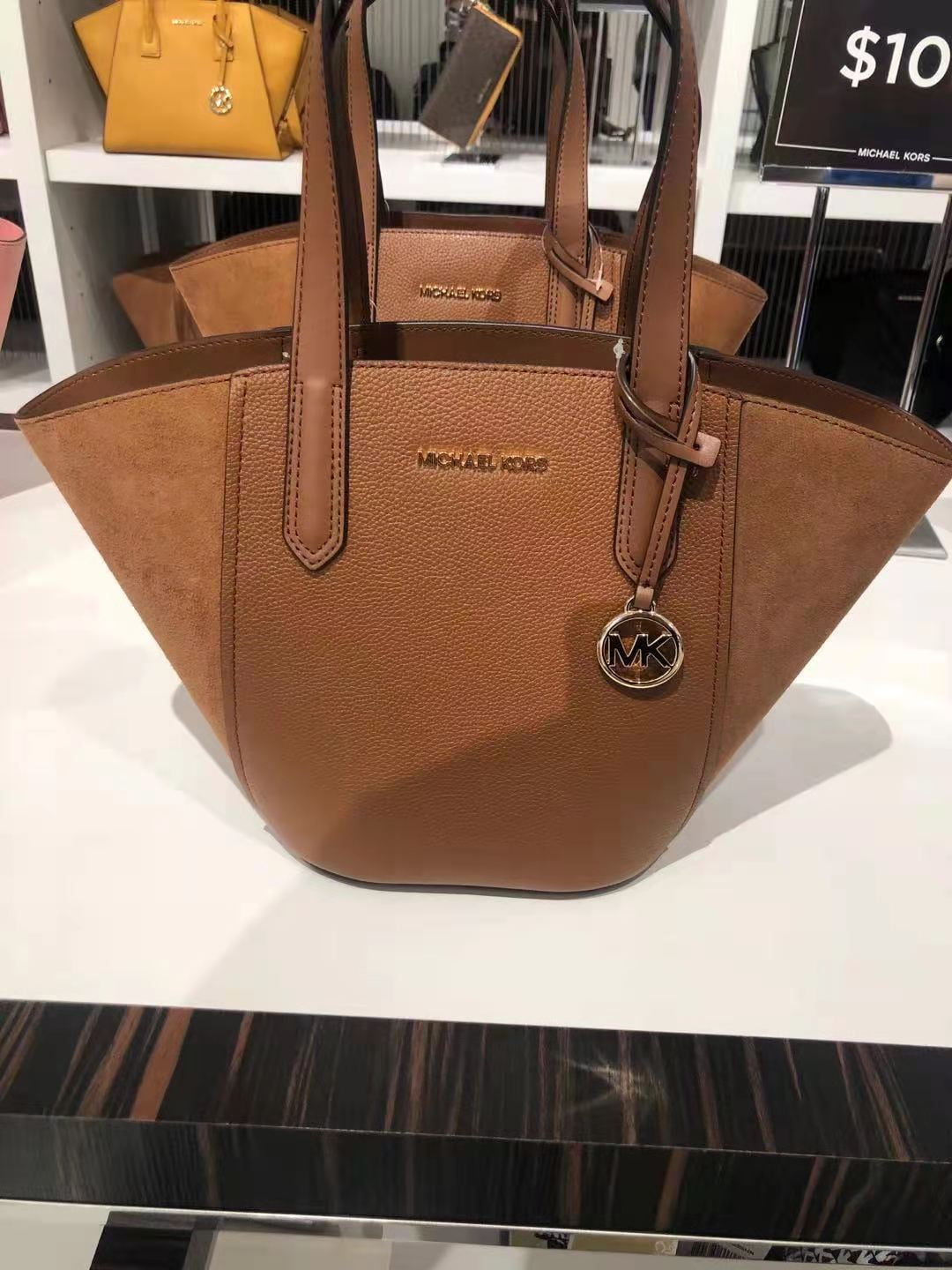 Michael Kors 35F1Gpat1S Portia Small Bucket Bag Luggage： 