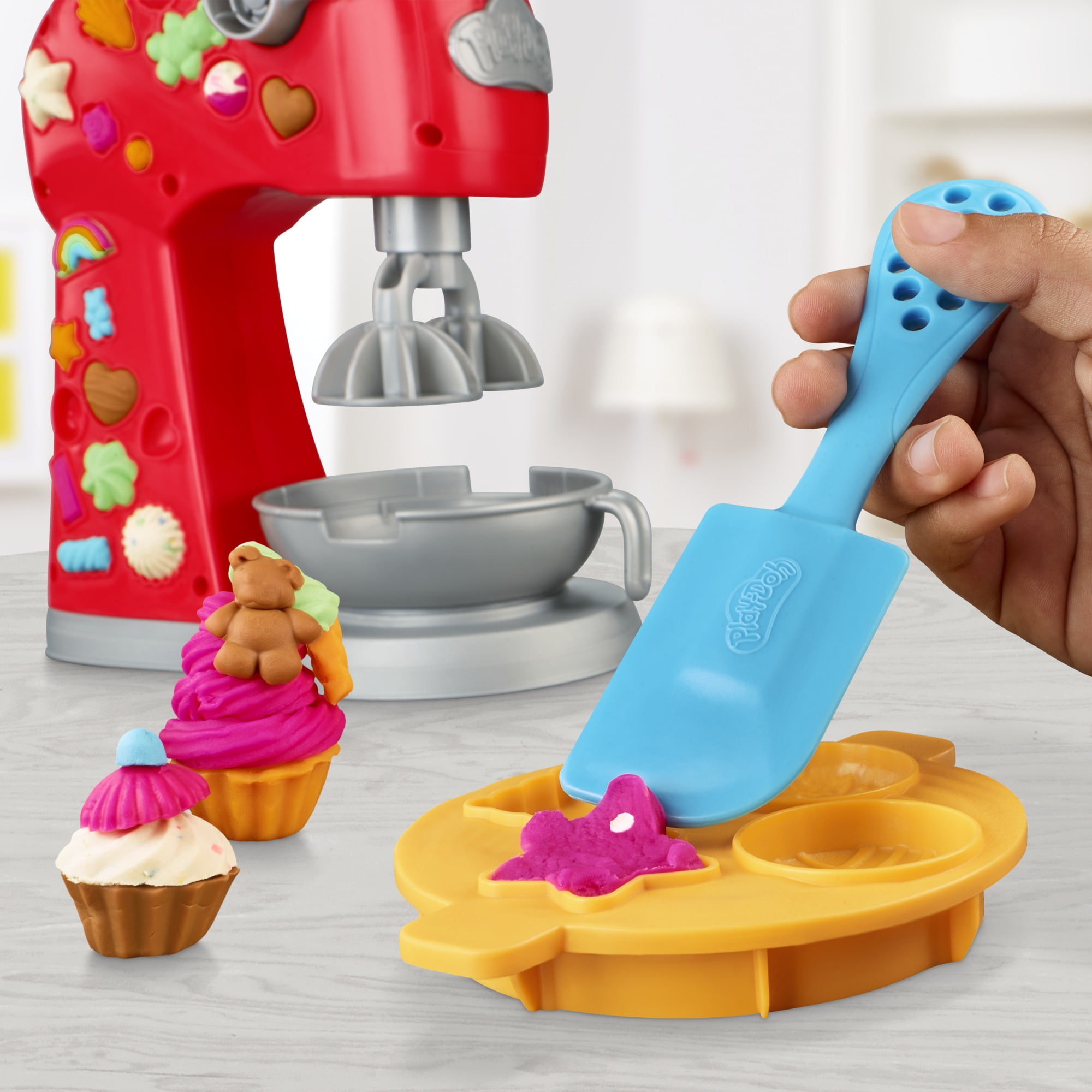 Play-Doh Kitchen Creations Magical Mixer Playset