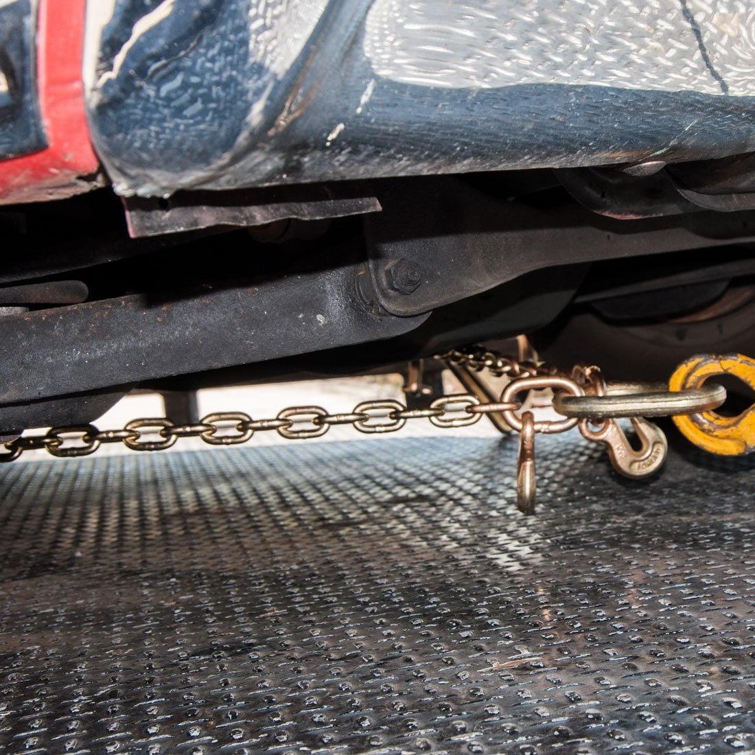 VULCAN Towing Chain Bridle - 15 and 4 inch J and T Hooks - G70 Chain - 47 inch - 4700 Lbs SWL