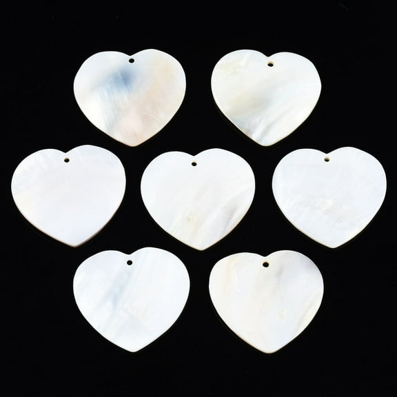 100pcs Freshwater Shell Pendants Heart Seashell color 36.5~37.5x39.5~40x2~4.5mm Hole: 1.8mm