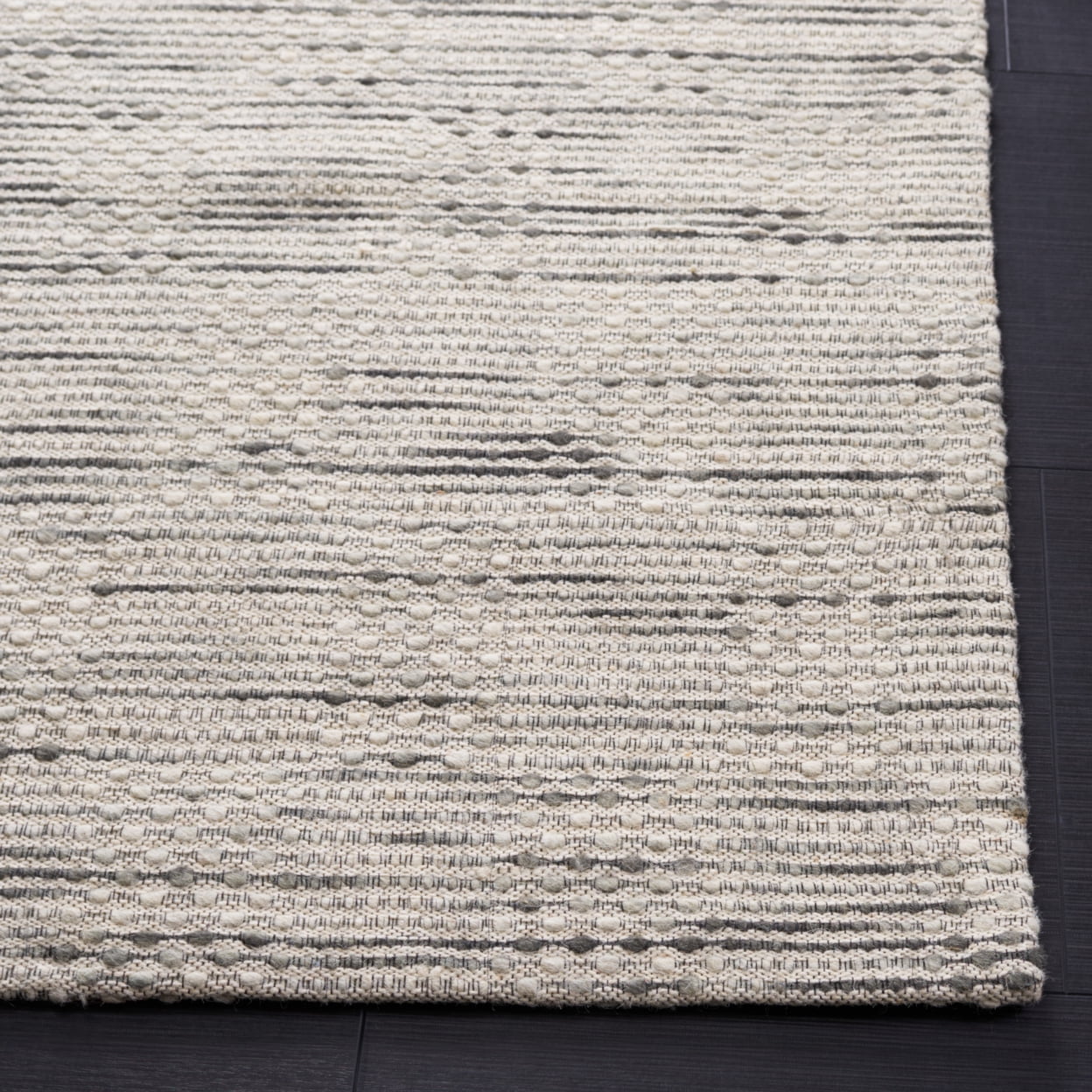 SAFAVIEH Marbella Johann Abstract Striped Area Rug, Grey/Beige, 4' x 6'