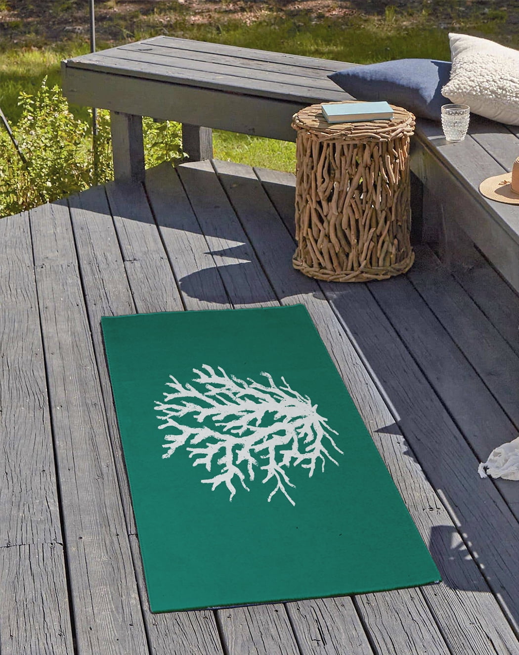 24" 36" Simply Daisy Big Seaweed Beach Style Chenille Area Rug, Kelly Green