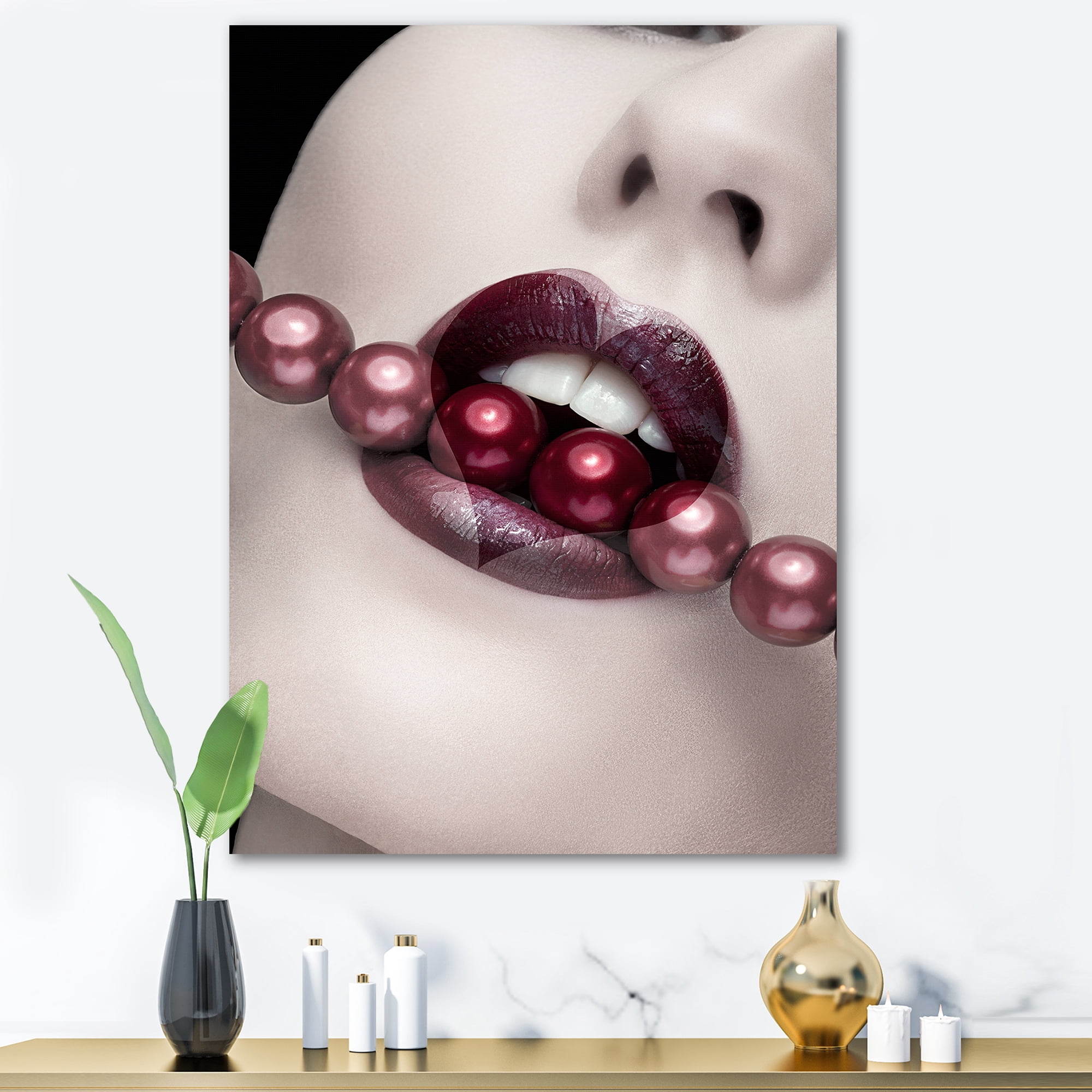 Designart ' Pearls Through Mouth With Heart Shape Lips ' Modern Canvas Wall Art Print