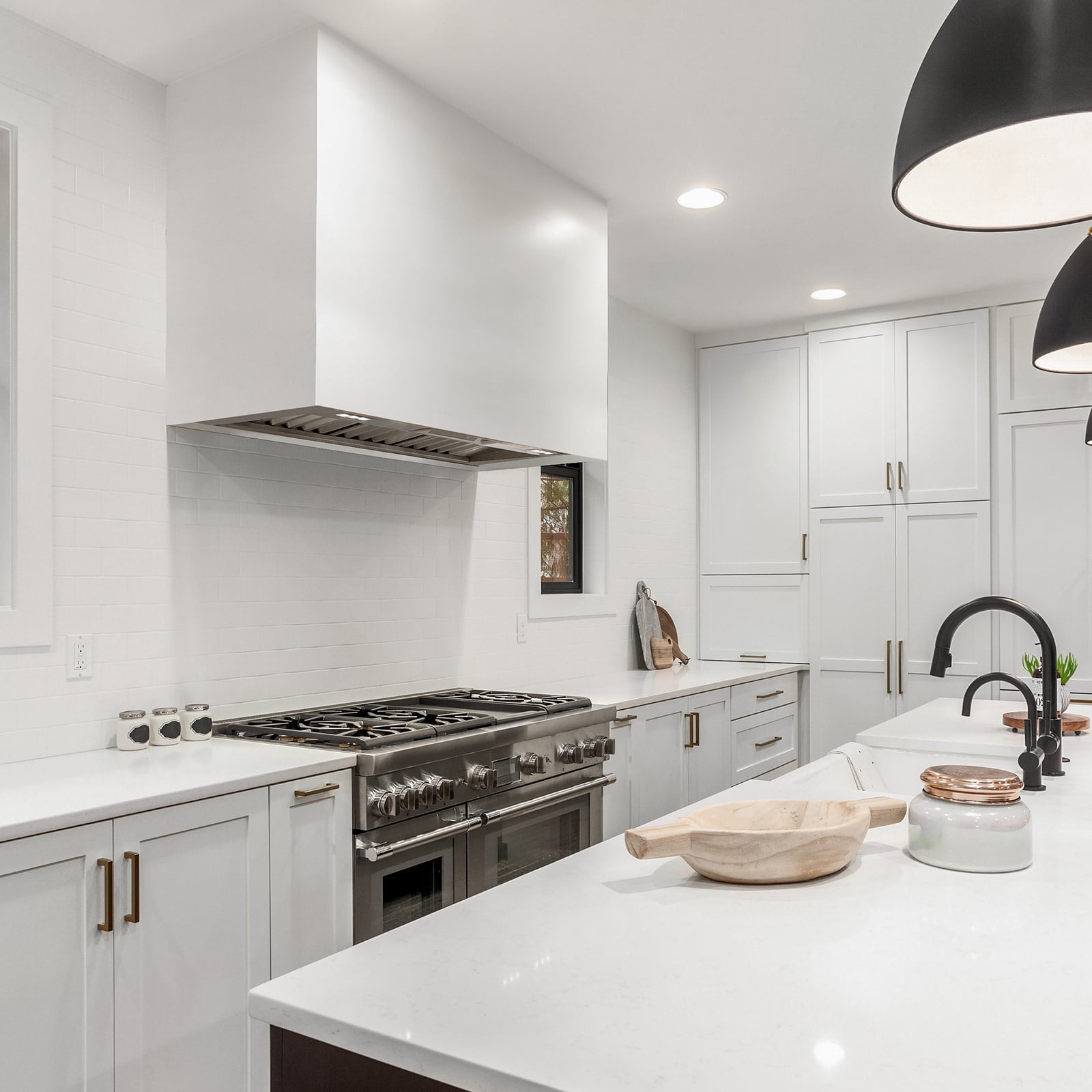 Akicon Stainless Steel Range Hood, Modern Box Kitchen Hood with Powerful Vent Motor, Wall Mount, 36”W*30”H*14”D, Signal White (AK-HS36H-SW)