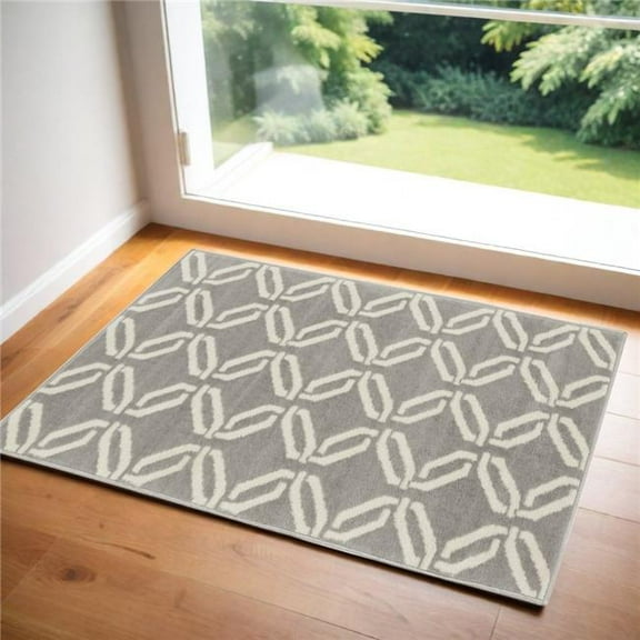 HomeRoots 553325 2 x 4 ft. Trellis Rectangle Area Rug, Gray & Ivory