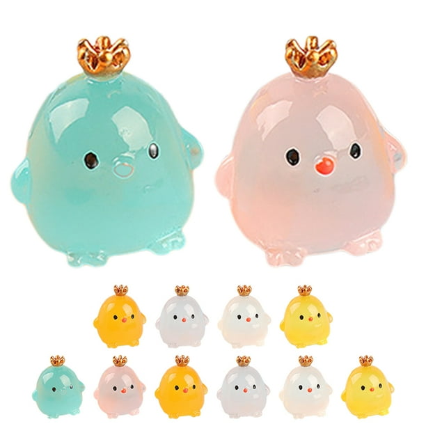 15 Uds Mini corona pollitos decoraciones luminosas dibujos animados pollos juguetes artesanía de resina Mini figuritas de pollos