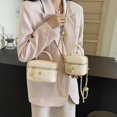 thumbnail image 3 of Bolso bandolera pequeño estilo Chanel con cadena de diamantes para mujer, novedad de verano 2025, diseño nicho, bandolera cuadrada pequeña., 3 of 4